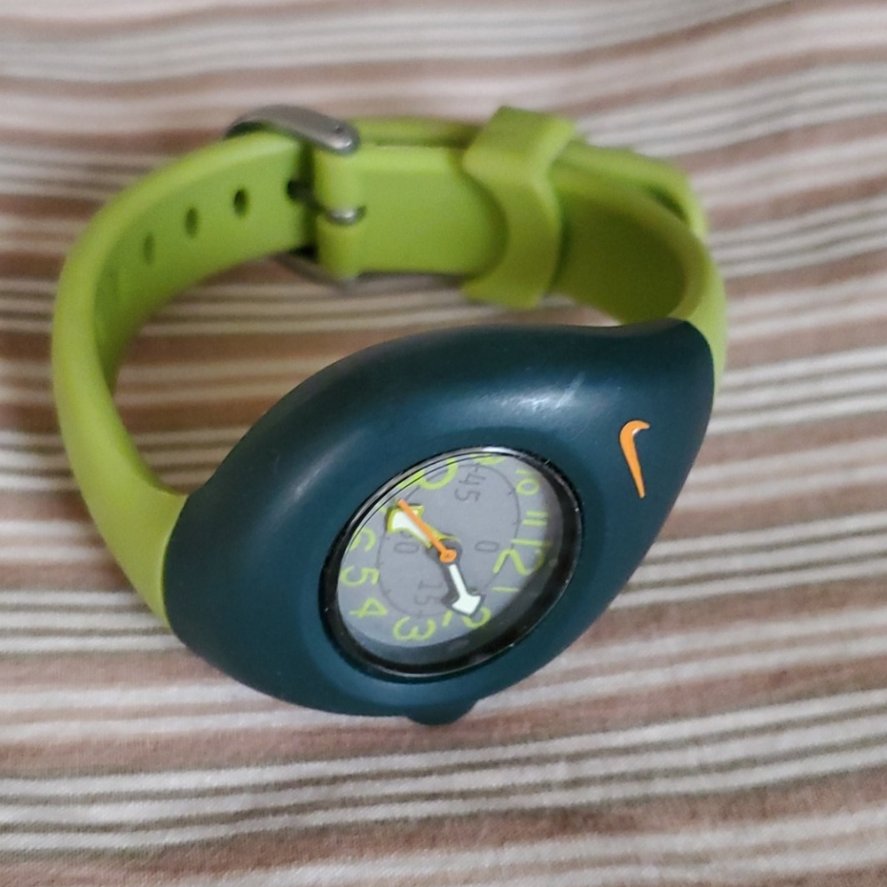 Nike women's watch